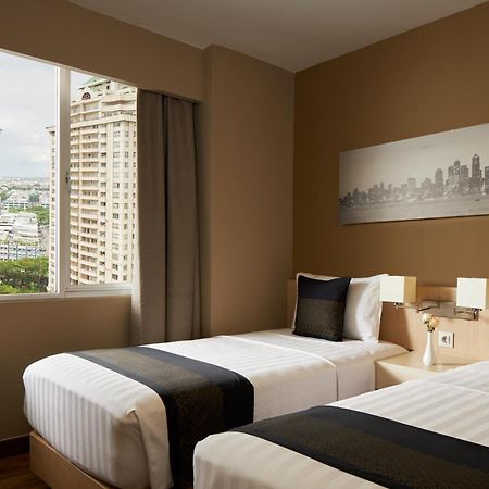 El Hotel Jakarta Exteriör bild