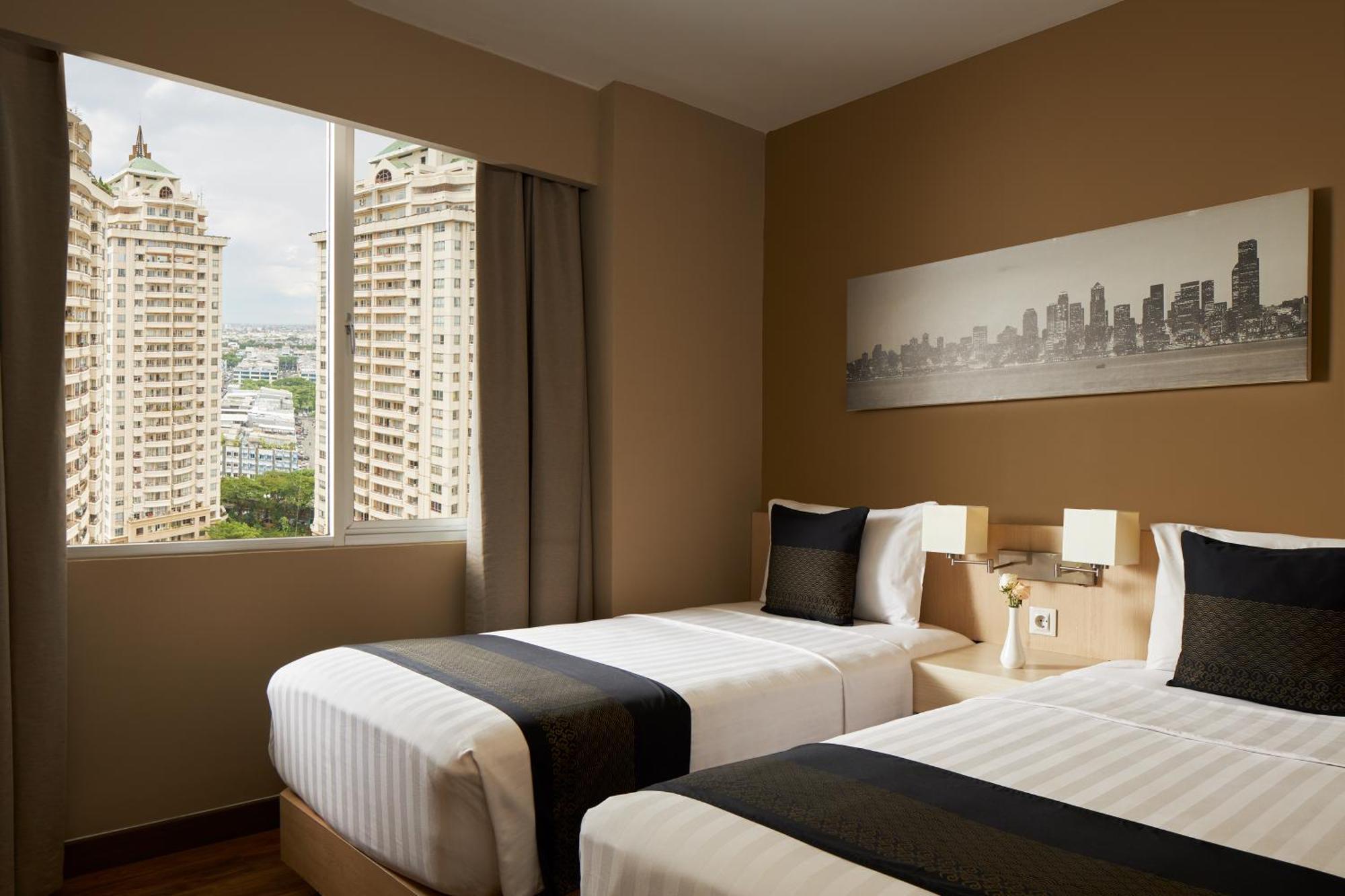 El Hotel Jakarta Exteriör bild